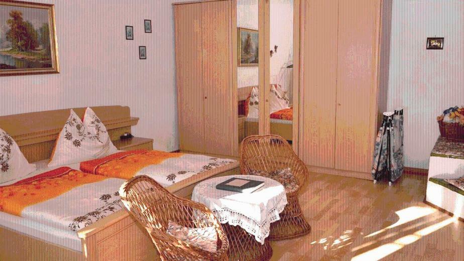 Gaestehaus Brueckler Hotel Jennersdorf Ngoại thất bức ảnh