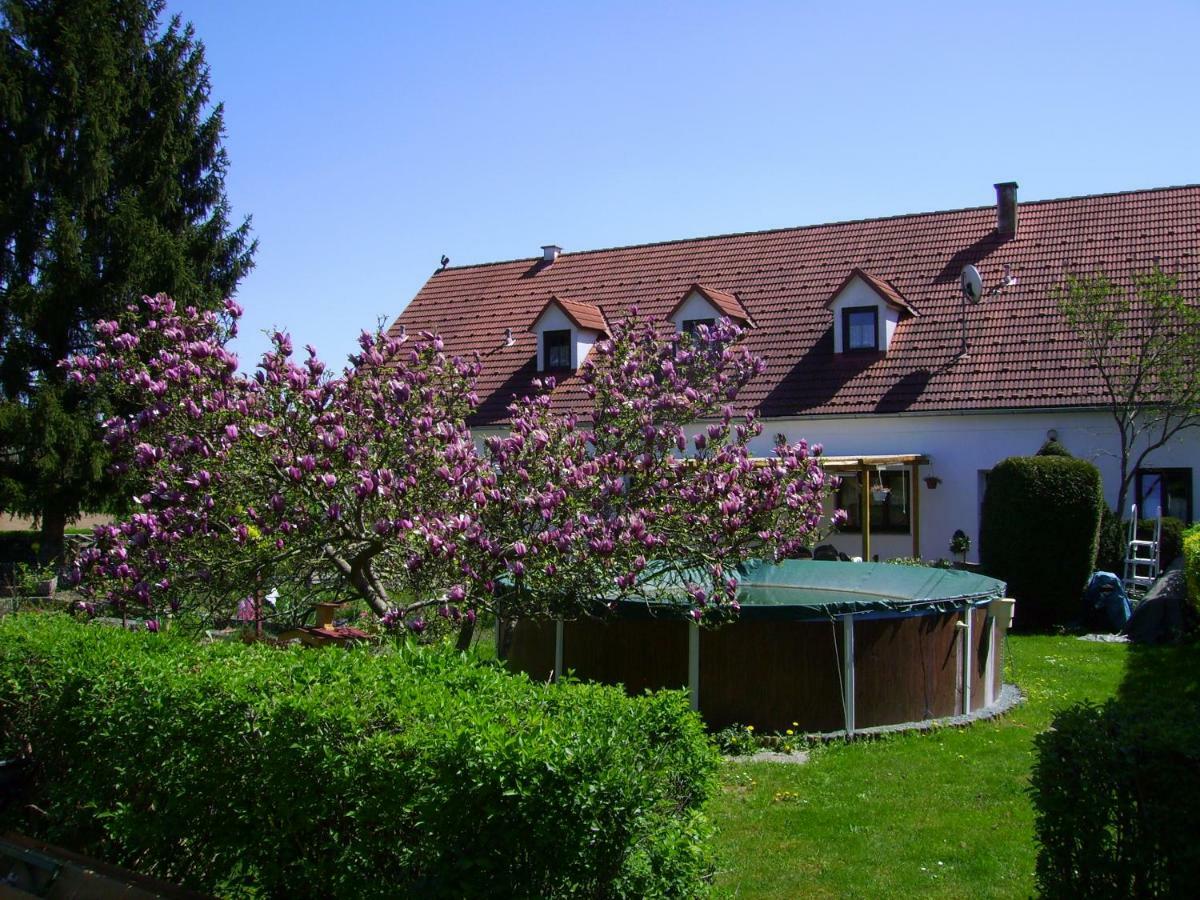 Gaestehaus Brueckler Hotel Jennersdorf Ngoại thất bức ảnh